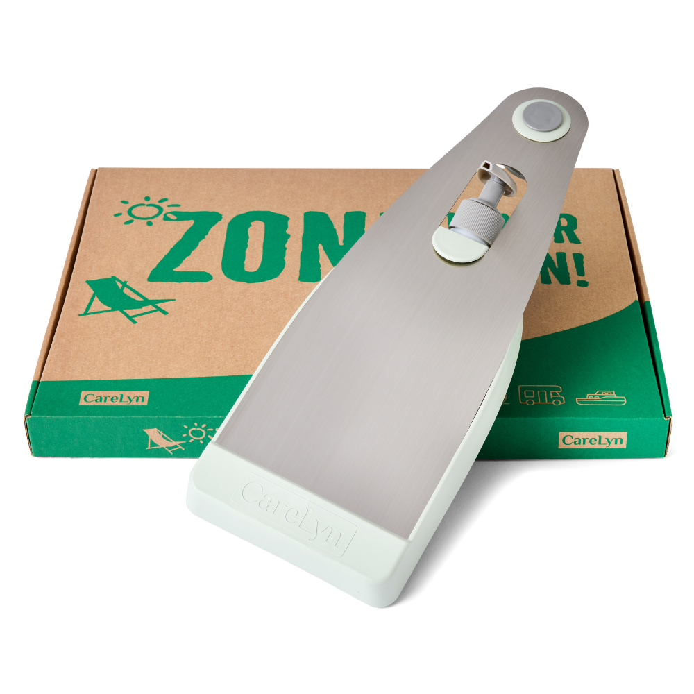 Carelyn Reisdispenser + 300ml SPF30 microplasticvrije zonnebrandcréme